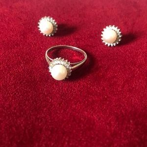 Pearl ring and earrings WLC 14k 585 white gold cultured pearl and diamonds